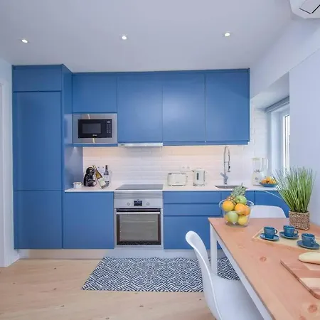 Charming Seaside Apartment - 1 Min From The Beach Cascais Exterior photo