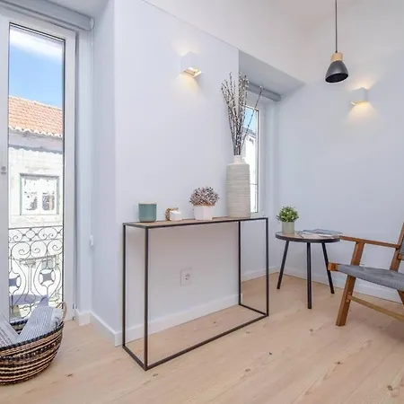 Charming Seaside Apartment - 1 Min From The Beach Cascais Exterior photo