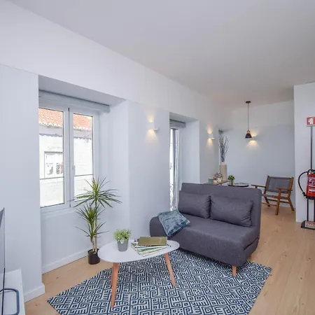 Charming Seaside Apartment - 1 Min From The Beach Cascais Exterior photo