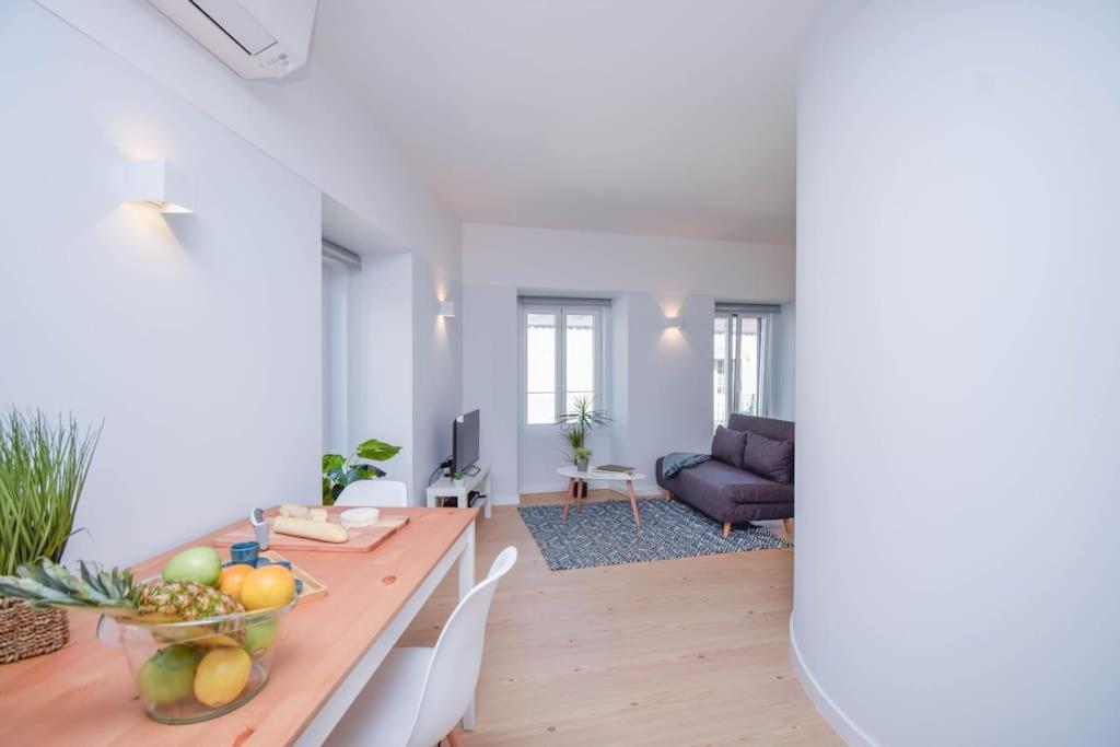 Charming Seaside - 1 Min From The Apartment Cascais
